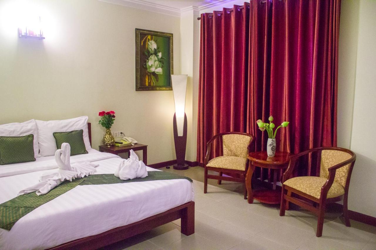 V N E Hotel พนมเปญ ภายนอก รูปภาพ